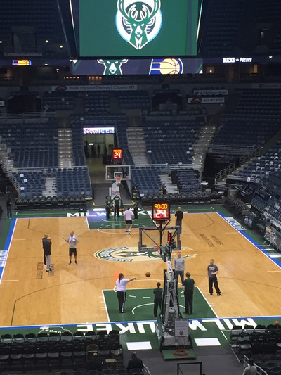 Milwaukee Bucks/Bradley Center - Photo Number 2