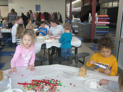 Gingerbread Houses - Photo Number 4