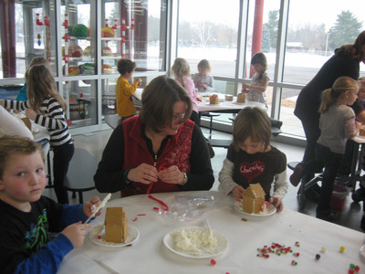 Gingerbread Houses - Photo Number 6